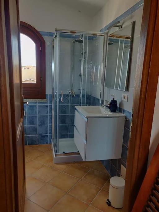 Case Vacanze A Santa Teresa Di Gallura 外观 照片